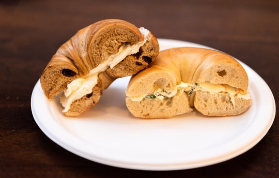 Best Practices and Tips when Ordering Bagels & Cream Cheese