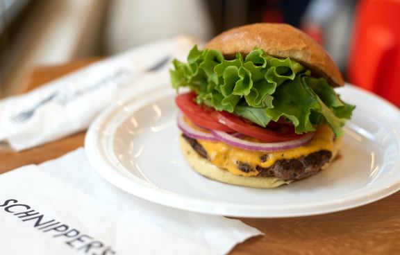 Best Practices and Tips when Ordering Build Your Own Burger, Sliders, and Hot Dog Bar